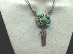JADE PEARLS NECKLACE A